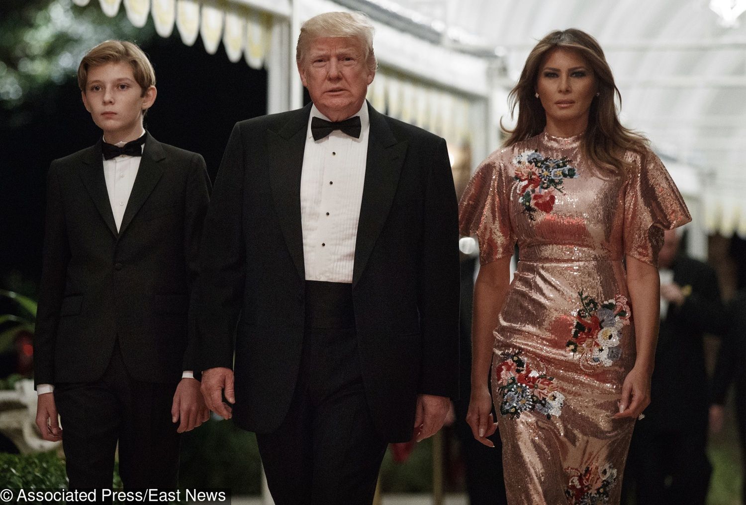 Melania Trump z mężem na balu sylwestrowym