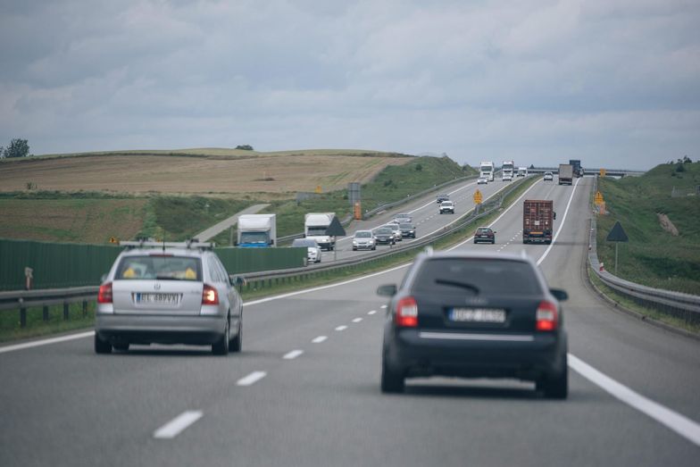 Odcinki autostrady A1 Częstochowa-Tuszyn mają być gotowe w 2021 i 2022 r