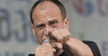 Kukiz podniósł stawkę za koncert