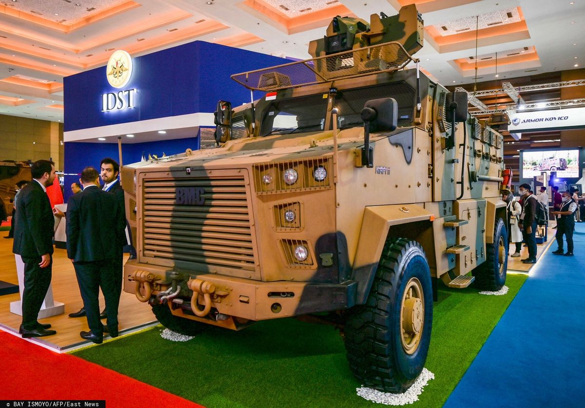 Tureckie transportery opancerzone Kirpi są pożądanym sprzętem militarnym. Kilka setek takich maszyn walczy w Ukrainie 