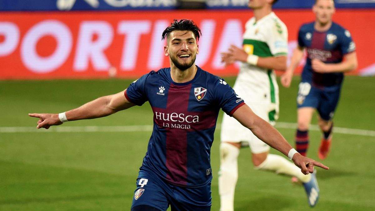 PAP/EPA / Javier Blasco / Na zdjęciu: Rafa Mir z SD Huesca