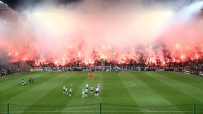 Mecz Legii opóźniony. To sprawka kibiców