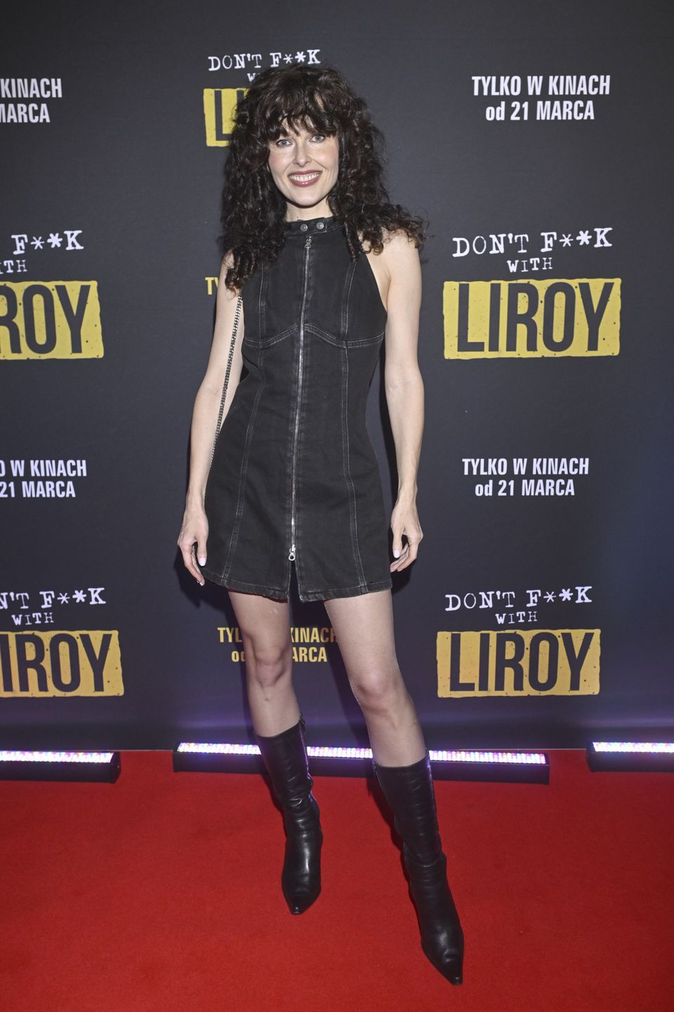  Ramona Rey 