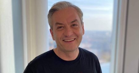 Robert Biedroń już tak nie wygląda. Wrzucił swoje aktualne zdjęcie