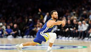 Ma 38 lat. Curry wciąż zachwyca