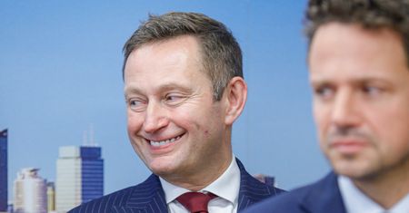 Tak zarabiają wiceprezydenci Warszawy. Pensje ponad 300 tysięcy złotych