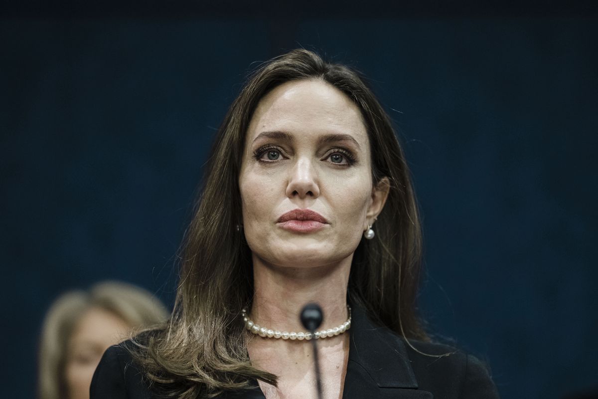Angelina Jolie będzie miała wgląd do raportu FBI