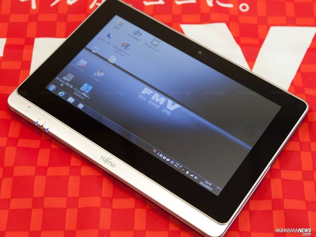Fujitsu LifeBook TH40/D (fot. akihabaranews.com)
