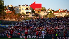 Nie mogli wejść na stadion. Tak sobie poradzili