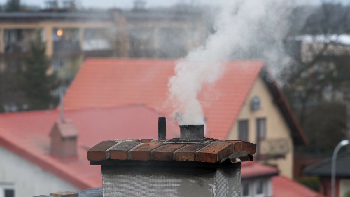 Ogrzewanie w Polsce. Dym z komina