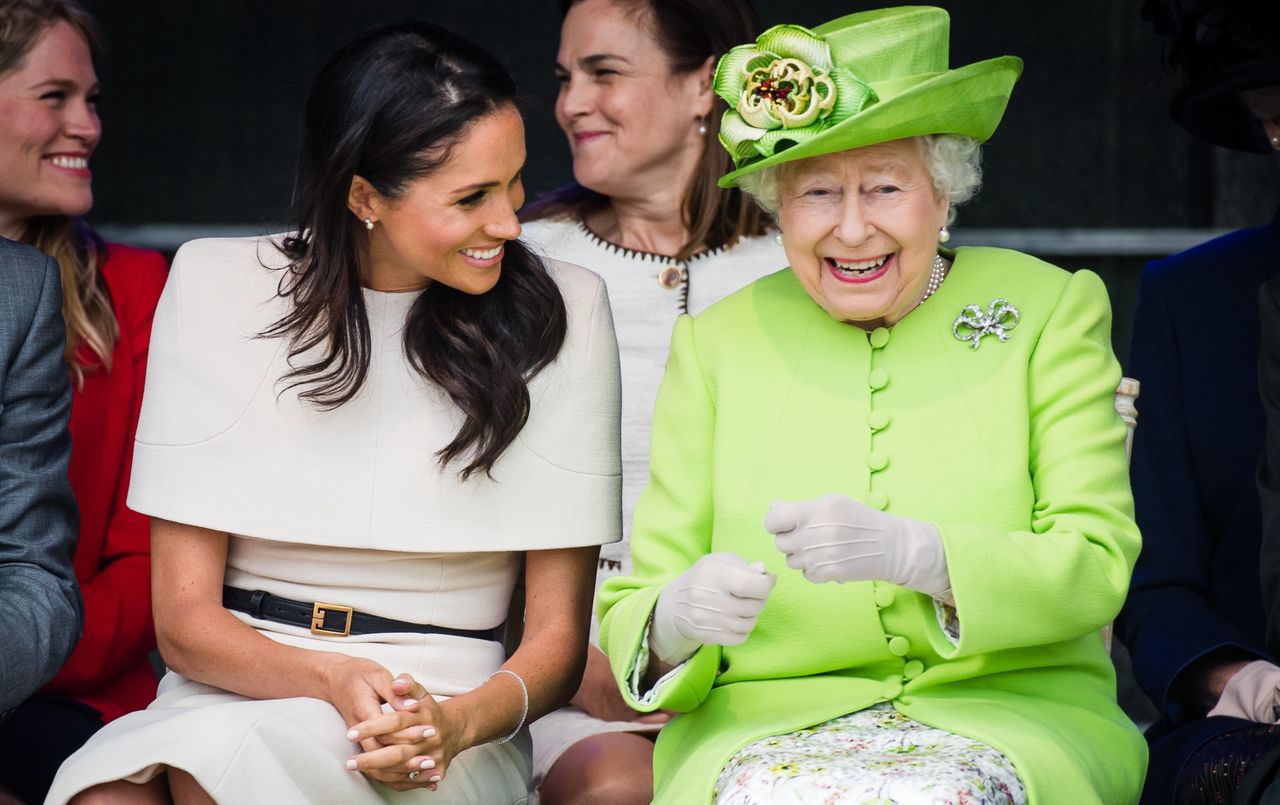 Meghan Markle zadzwoniła do królowej Elżbiety. O czym rozmawiały?
