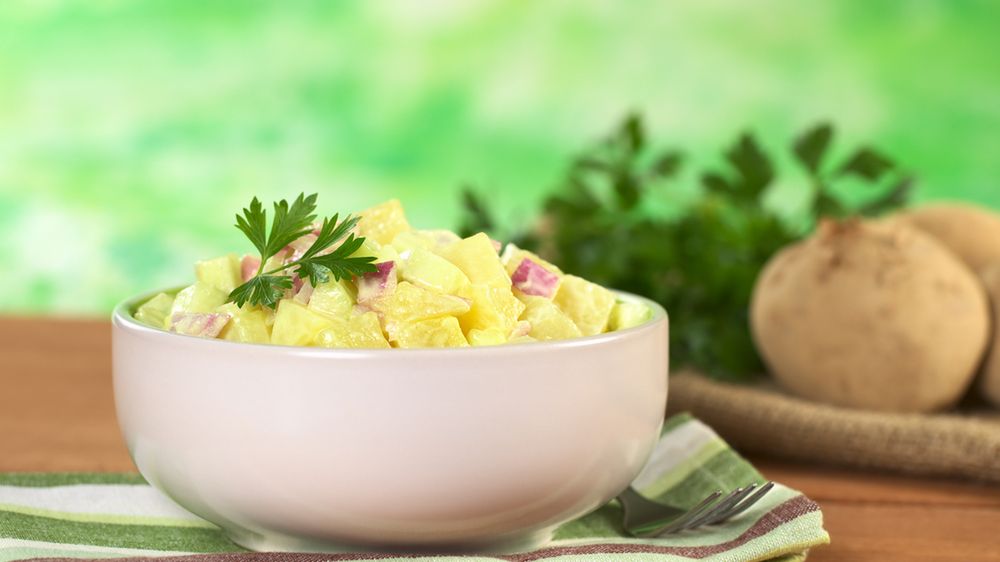 Sałatka ziemniaczana z jajkiem