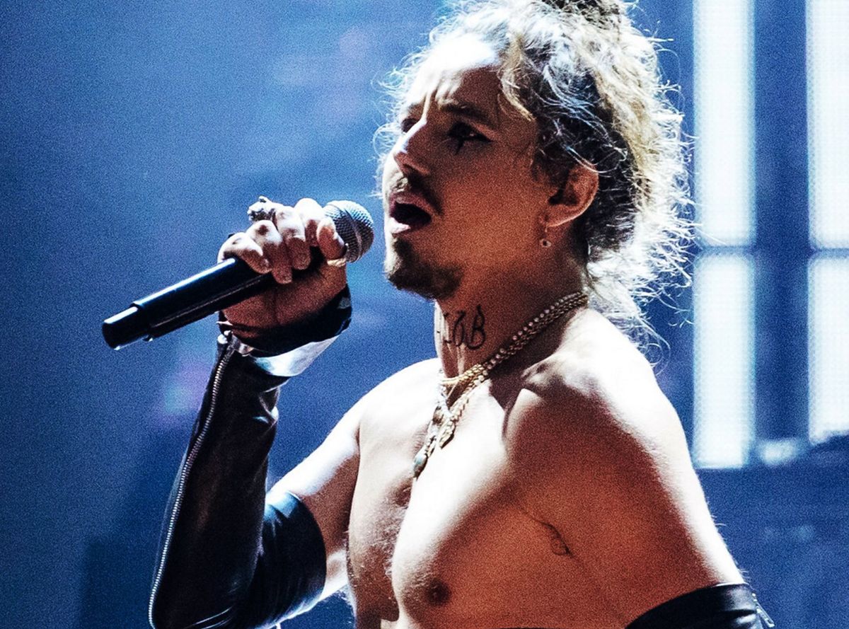Michał Szpak dał popis wokalnych umiejętności na Polsat SuperHit Festiwal
