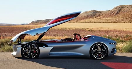 Koncepcyjne Renault Trezor podbija Paryż