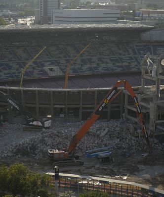 Szokujące sceny na budowie stadionu w Barcelonie