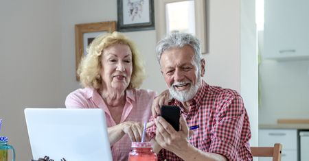 Accenture: 20% Polaków podczas pandemii dokonało pierwszych zakupów online