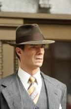 ''Agentka Carter'': James D'Arcy i Enver Gjokaj nadal w serialu Marvela