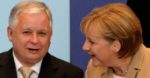"Financial Times": Kaczyńscy przyciśnięci przez Merkel