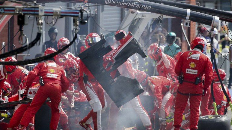 Zdjęcie okładkowe artykułu: AFP /  / Na zdjęciu: zespół Scuderia Ferrari