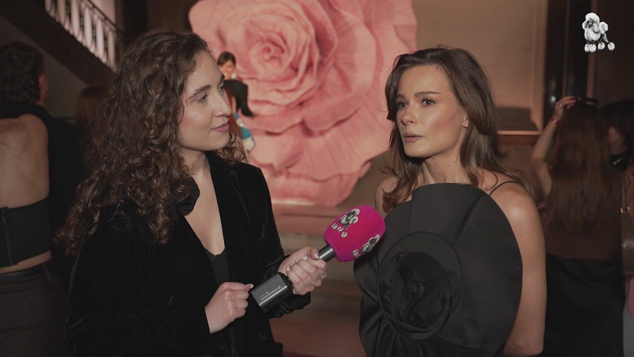 Simona Stolicka, Natalia Szroeder