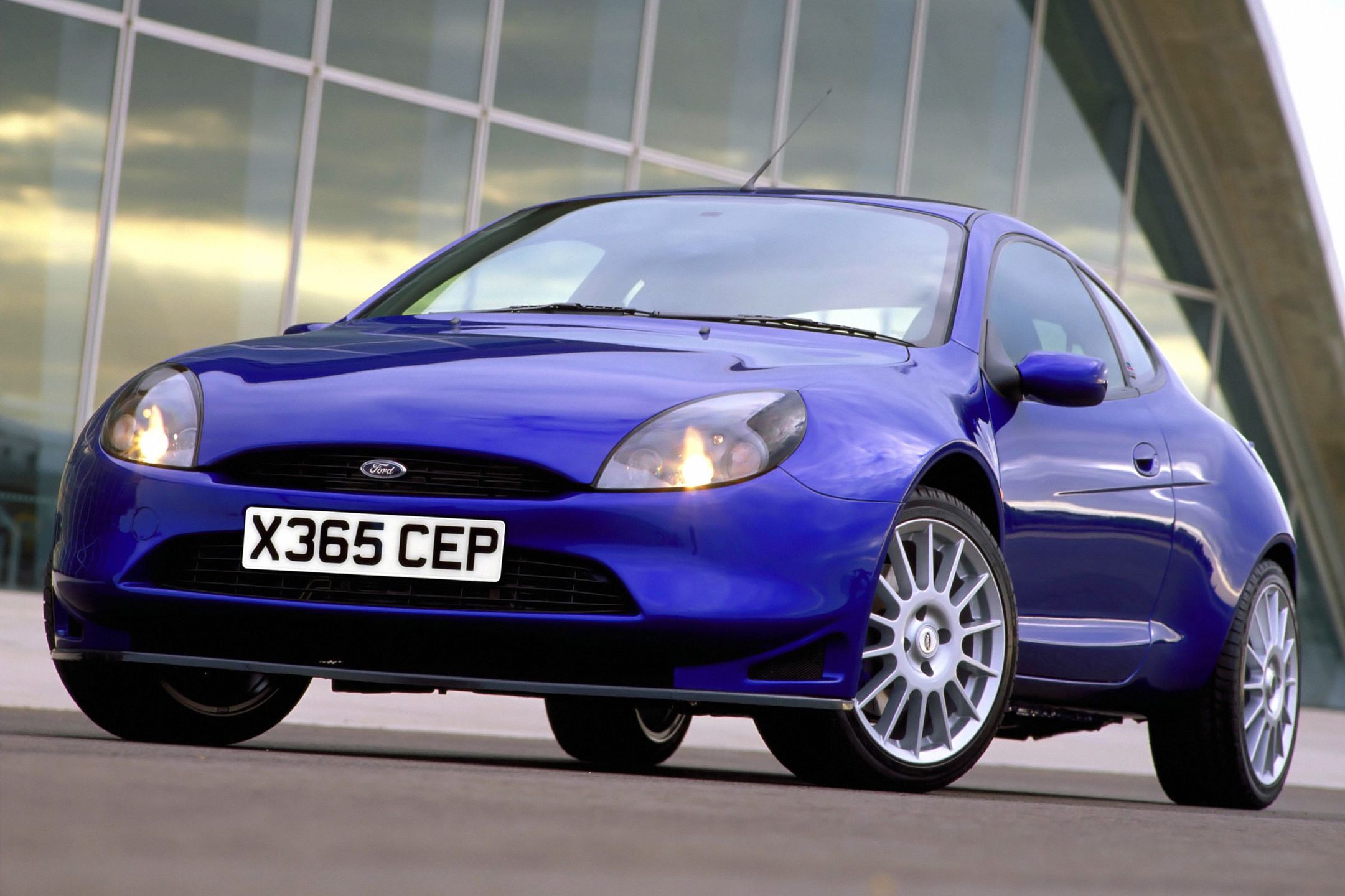 Ford Racing Puma to limitowana do 500 sztuk wyjątkowo rzadka wersja tego modelu.