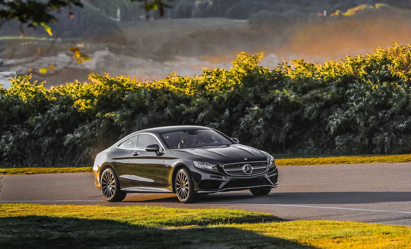 Mercedes-Benz S63 AMG i S550 Coupé w nowej galerii zdjęć 63