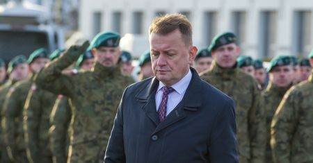 Resort Błaszczaka kupuje gadżety. Ogromne rachunki