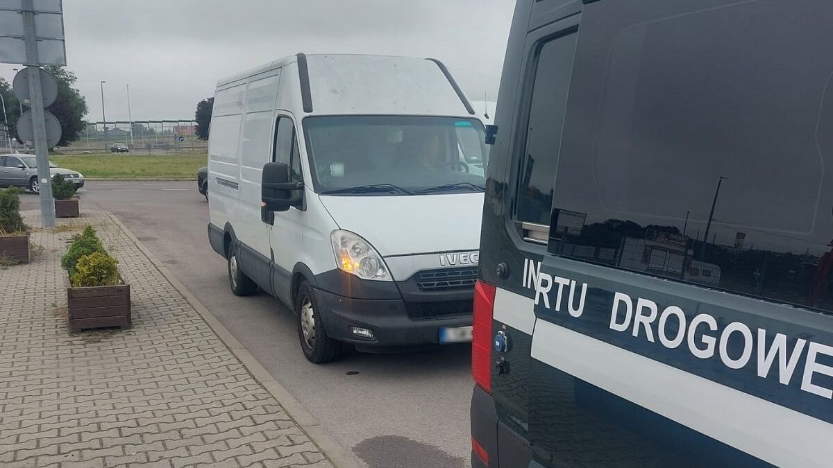 Transport artykułów rolno-spożywczych skontrolowany przez IJHARS oraz ITD w Elizówce