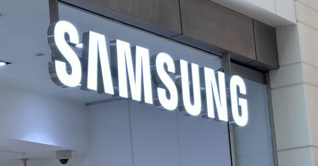 ChatGPT w Samsungu. Narobili sobie kłopotów