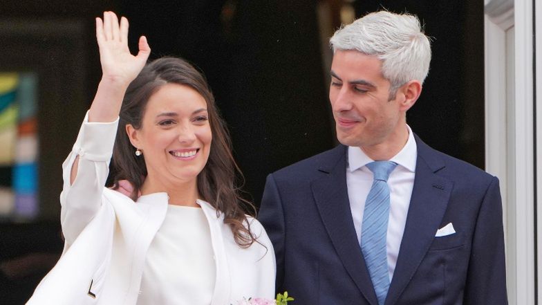 Księżniczka Aleksandra z Luksemburga wyszła za mąż. ZREZYGNOWAŁA z białej sukni! (ZDJĘCIA)