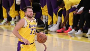 Lakers zatrzymali Nuggets. Wielki mecz Luki Doncicia