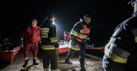 Nocny dramat nad jeziorem. Wyłowiono zwłoki kobiety