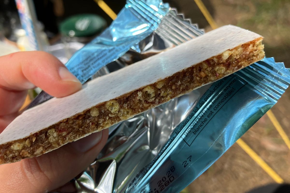 Baton energetyczny z paczki MRE