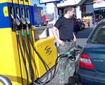 Jakie są zalety wysokich cen benzyny?