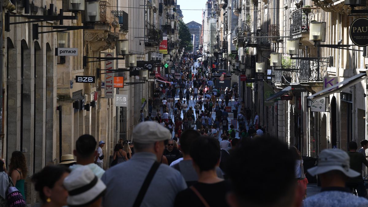 BORDEAUX, FRANCE - JULY 14: Crowds of locals and tourists walk down the main shopping street on July 14, 2022 in Bordeaux, France. The French population today celebrate Bastille Day, a national holiday to commemorate the Storming of the Bastille in Paris on 14th July 1789. (Photo by James D. Morgan/Getty Images)