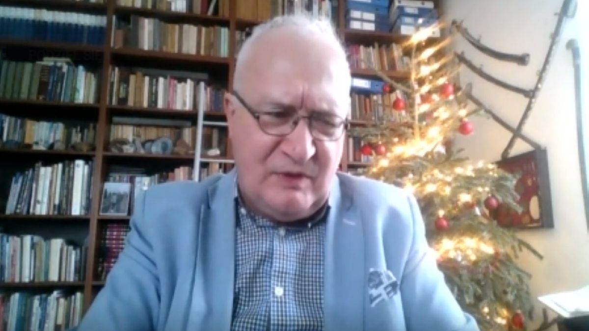 Profesor Krzysztof Simon 