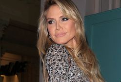 49-letnia Heidi Klum w dole od bikini. Zasłoniła się włosami