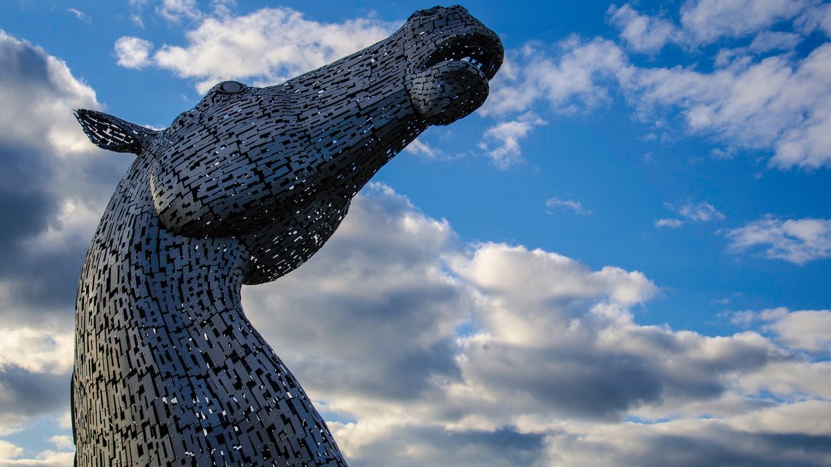 Wszechstronny trojan atakuje Linuxa