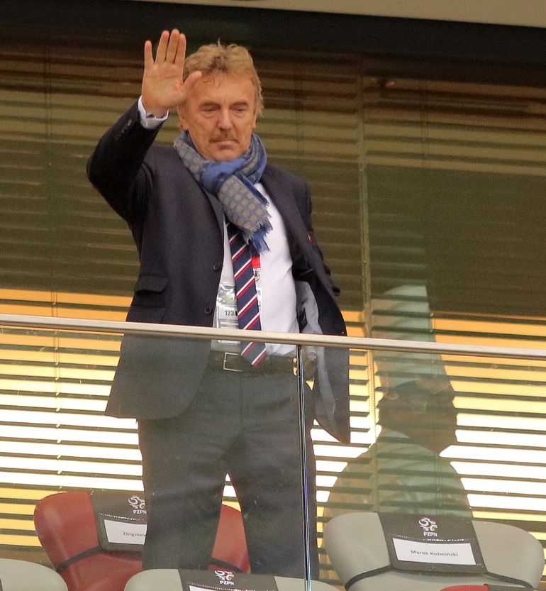 Zbigniew Boniek nie dowierza, w jaki sposób piłkarze, trener i premier rozmawiali o premii z premierem