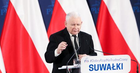 Jarosław Kaczyński odpowiada liderowi PO: za brak pieniędzy z UE odpowiada opozycja