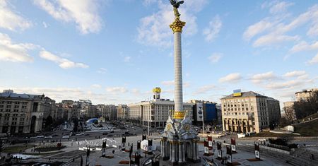 Dyplomaci uciekają. Kolejna ambasada wyprowadza się z Kijowa