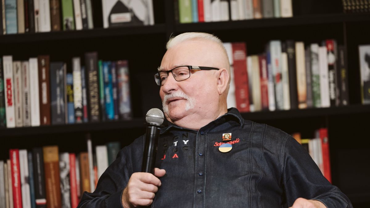 Lech Wałęsa ostro o TVP