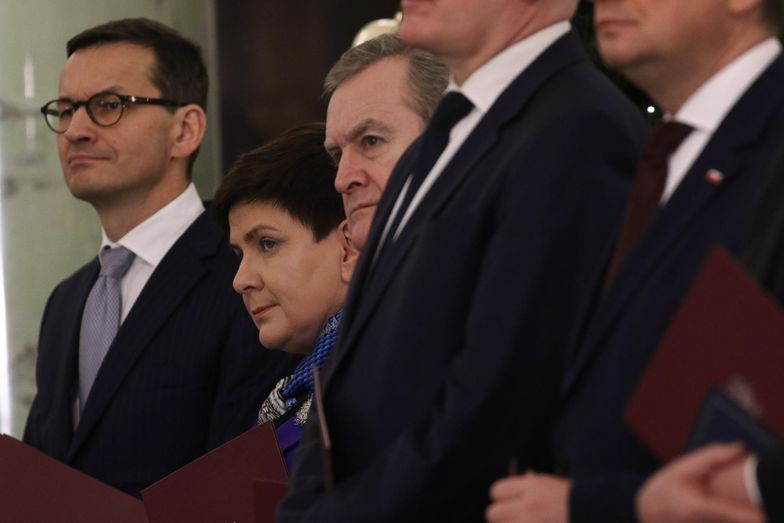 Beata Szydło może liczyć na 3-miesięczne wyrównanie za zmianę wysokości wynagrodzenia