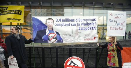 Nadzwyczajne spotkanie w sprawie CETA. Przyjedzie premier Walonii?