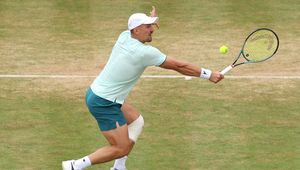 Nieudany występ Polaka na Wimbledonie. Szybki koniec marzeń o drugim tytule