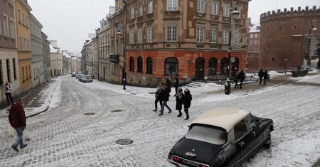 Pogoda w Warszawie we wtorek 2 lutego. Więcej chmur i śnieg