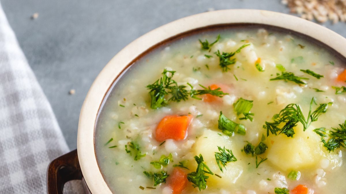 Ta zupa pomoże w szybkiej regeneracji