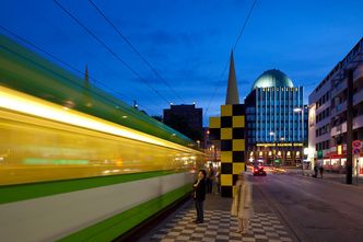 Zimna woda w basenach, ciemność na ulicach. Niemcy chcą zapobiec katastrofie