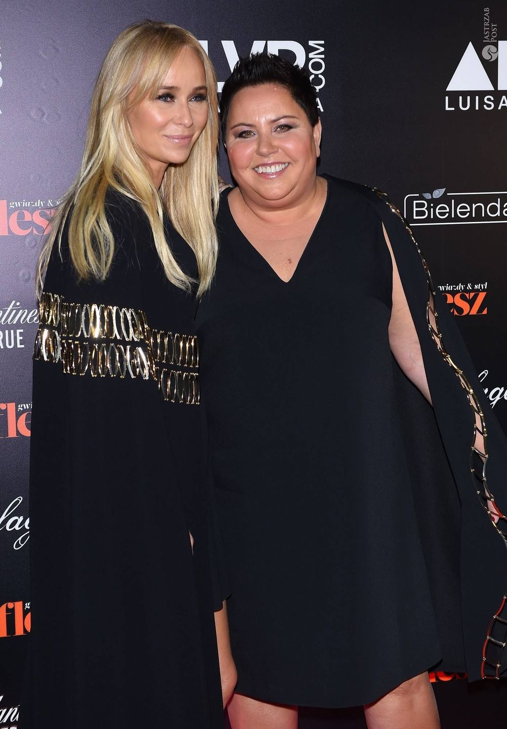 Joanna Przetakiewicz i jej muza Dorota Wellman na gali Flesz Fashion Night 2015