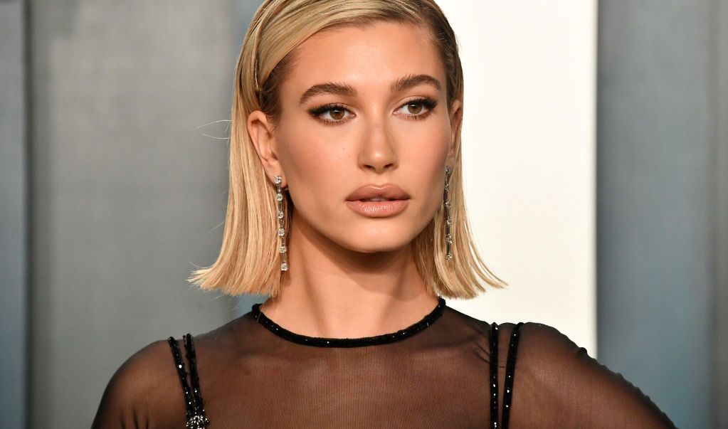 Hailey Bieber 